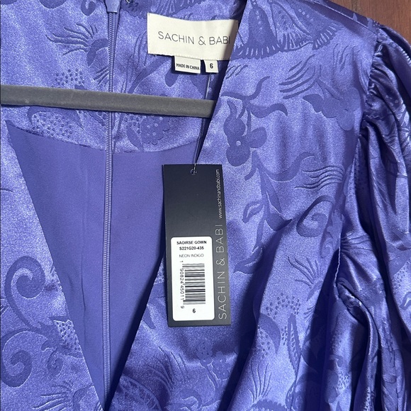 SACHIN + BABI
Saoirse Neon Indigo Gown size 6 NWT - Picture 8 of 14